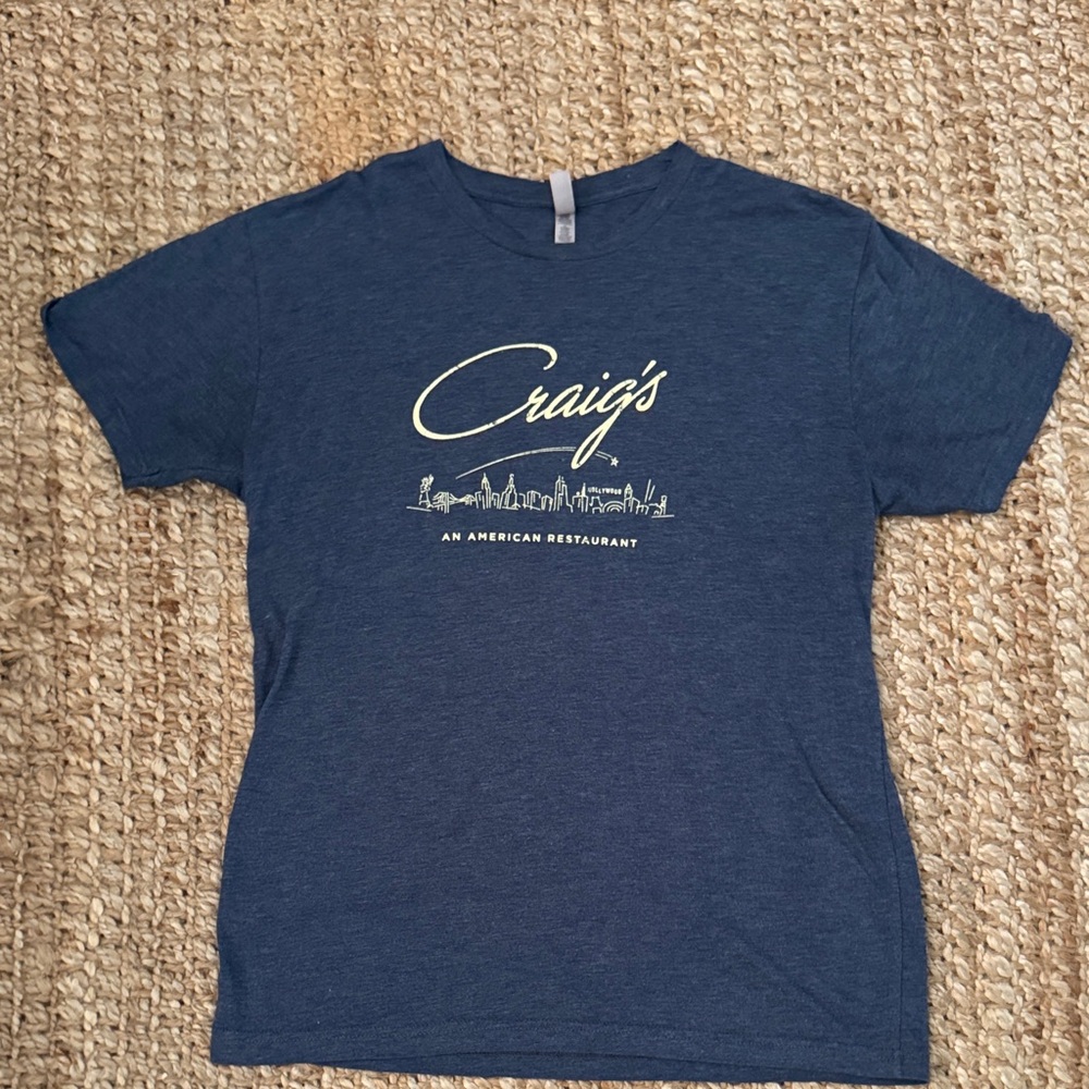 Craig’s Los Angeles American Restaurant Blue Graphic T-Shirt size large